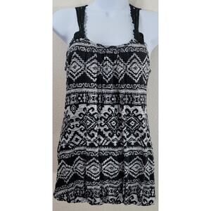 A'gaci Black White Aztec Print Racerback Tank Top Small Crochet Straps Lined